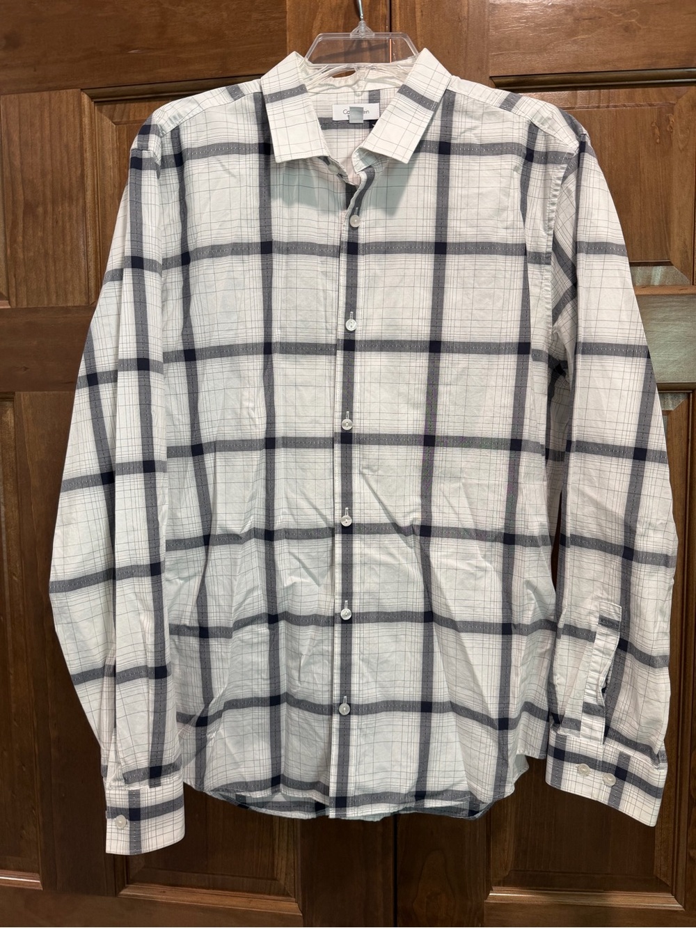 Calvin Klein Men's Casual White Plaid Classic Collared Button Down Shirt, Large